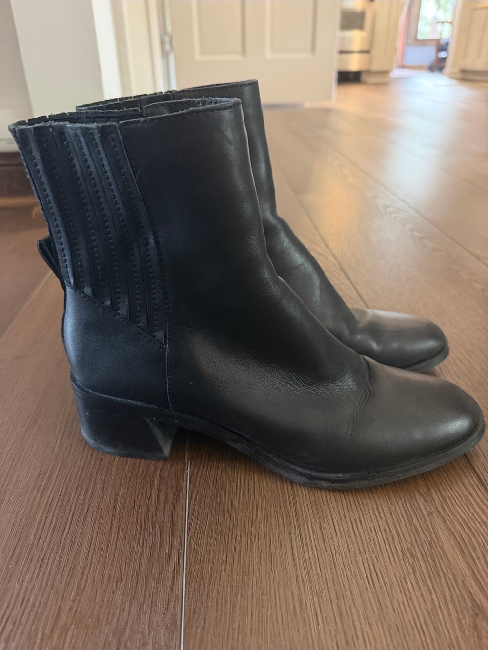 Dolce Vita Black Leather Women's Ankle Boots